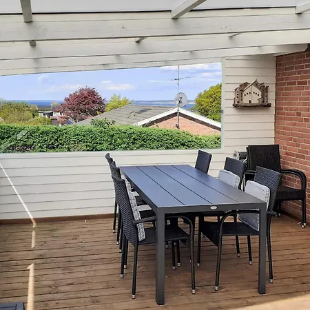 10 Person In Roslev 別荘